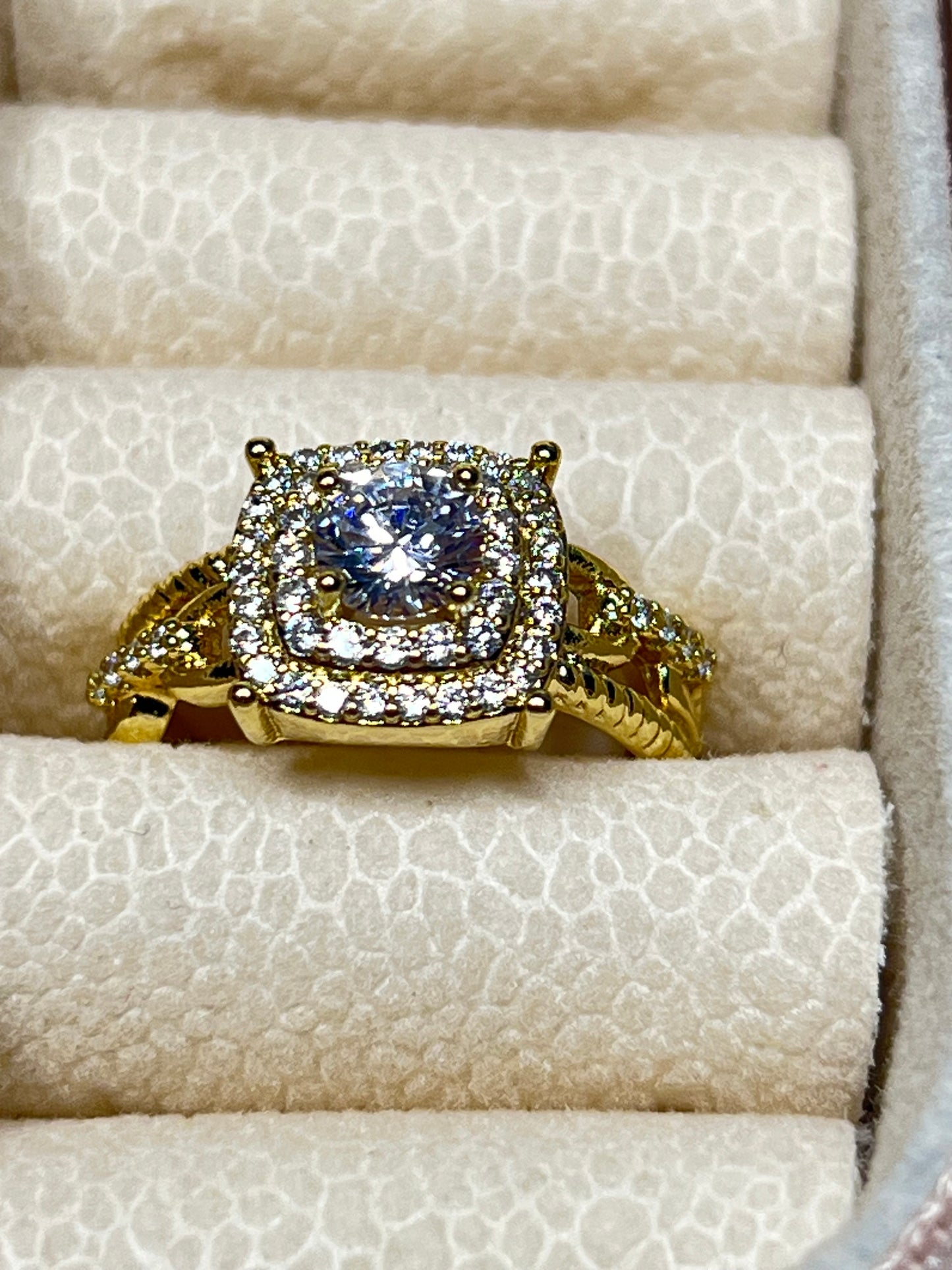 Athenea Ring