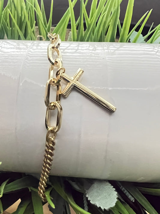 Brazalete Charm Cruz